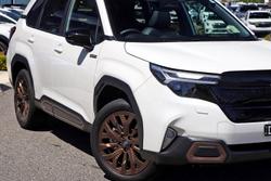 2025 Subaru Forester Hybrid Sport S6 MY26 AWD Crystal White