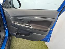 2024 Mitsubishi ASX ES