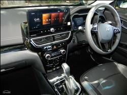 2025 Mahindra XUV3XO AX7L