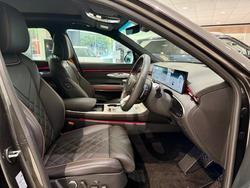 2025 Genesis
GV70 3.5T SIGNATURE SPORT