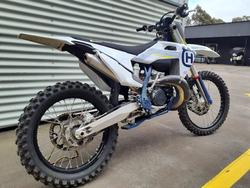 2022 Husqvarna TC 250 2T TC White