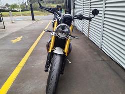 2025 Triumph Speed Twin 1200 RS Speed Twin Black