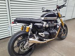 2025 Triumph Speed Twin 1200 RS Speed Twin Black
