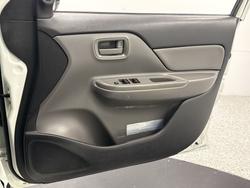 2018 Mitsubishi Triton GLX