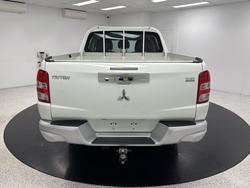 2018 Mitsubishi Triton GLX