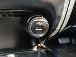 2022 Ford
Everest Sport