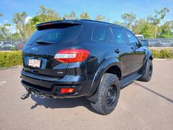 2022 Ford
Everest Sport