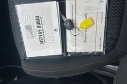 2016 Mitsubishi
Outlander LS