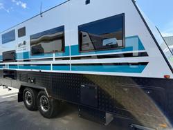 2025 Millard Mflow 19'11 Triple Bunk