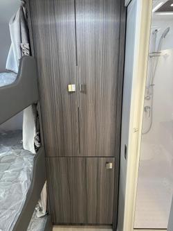 2025 Millard Mflow 19'11 Triple Bunk