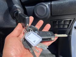 2016 Toyota Hilux Workmate TGN121R 4x2 Glacier White