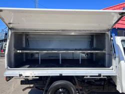 2016 Toyota Hilux Workmate TGN121R 4x2 Glacier White