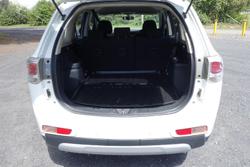 2014 Mitsubishi Outlander ES ZJ MY14.5 4X4 On Demand White