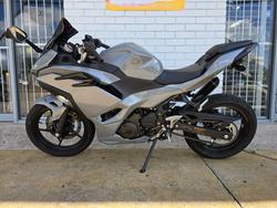 2025 Kawasaki NINJA 500 GREY