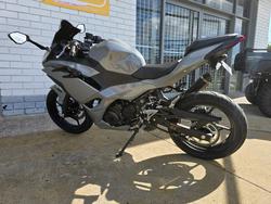 2025 Kawasaki NINJA 500 GREY