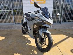 2025 Kawasaki NINJA 500 GREY