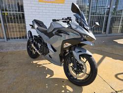 2025 Kawasaki NINJA 500 GREY