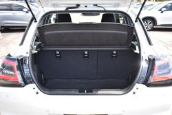 2024 Suzuki Swift Hybrid UZ Pure White