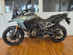 2024 Suzuki V-STROM 800 (DL800RQ) Green