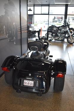 2020 Harley-davidson FLRT FREEWHEELER BLACK