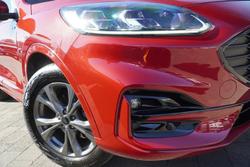 2023 Ford Escape ST-Line PHEV