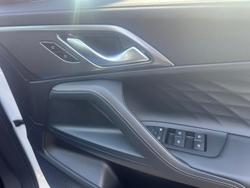 2025 MG HS Super Hybrid Essence