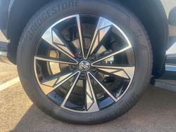 2025 MG HS Super Hybrid Essence