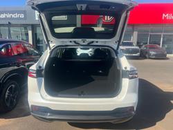 2025 MG HS Super Hybrid Essence