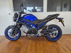 2025 Suzuki SV650 LAMS Blue and black