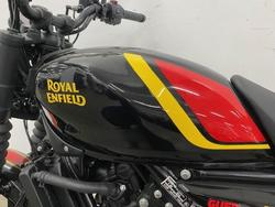 2024 Royal Enfield 2024 Royal Enfield 450CC Guerrilla 450 Playa Black