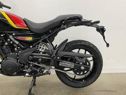 2024 Royal Enfield 2024 Royal Enfield 450CC Guerrilla 450 Playa Black