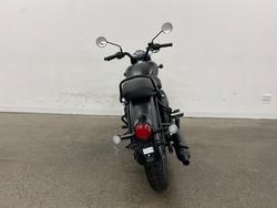 2025 Royal Enfield 2025 Royal Enfield 350CC CLASSIC 350 STEALTH BLACK Black
