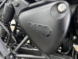 2025 Royal Enfield 2025 Royal Enfield 350CC CLASSIC 350 STEALTH BLACK Black