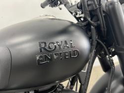 2025 Royal Enfield 2025 Royal Enfield 350CC CLASSIC 350 STEALTH BLACK Black
