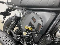 2025 Royal Enfield 2025 650CC INTERCEPTOR BEAR 650 Road