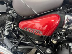 2025 Royal Enfield METEOR 350 FIREBALL