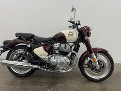 Royal Enfield 2025 Royal Enfield 650CC Classic Road