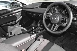 2025 Mazda 3 G20 Pure