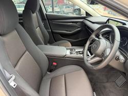 2025 Mazda 3 G20 Pure