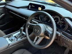 2025 Mazda 3 G20 Pure