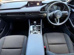 2025 Mazda 3 G20 Pure