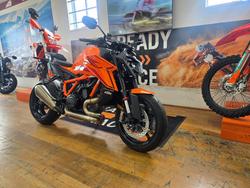 2024 Ktm 1390 SUPER DUKE R Orange