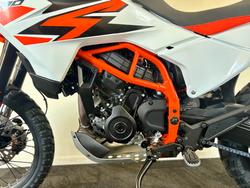 2025 Ktm 2025 Ktm 390CC 390 ADVENTURE R DUAL SPORTS Orange