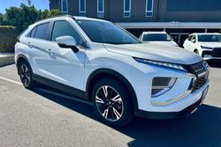 2025 Mitsubishi Eclipse Cross LS