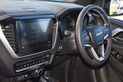 2025 Isuzu D-MAX LS-U
