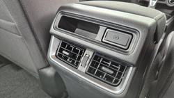 2025 Isuzu
D-MAX LS-U