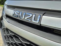 2025 Isuzu D-MAX LS-U