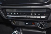 2025 Isuzu
D-MAX X-TERRAIN