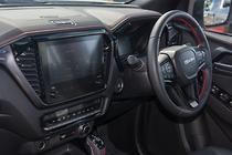 2025 Isuzu
D-MAX X-TERRAIN