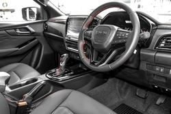 2025 Isuzu
                D-MAX X-TERRAIN